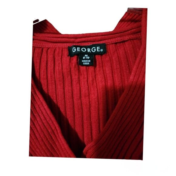 George Women's Sweater - Picture 3 of 3